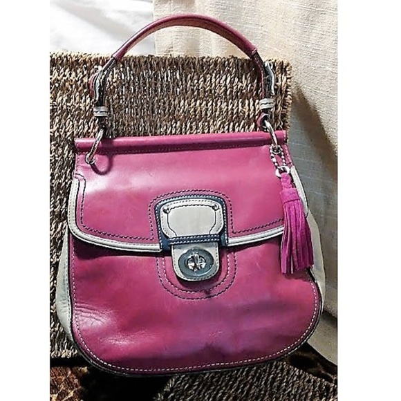 Coach Handbags - Coach Willis Leather Handbag W/Dust Bag